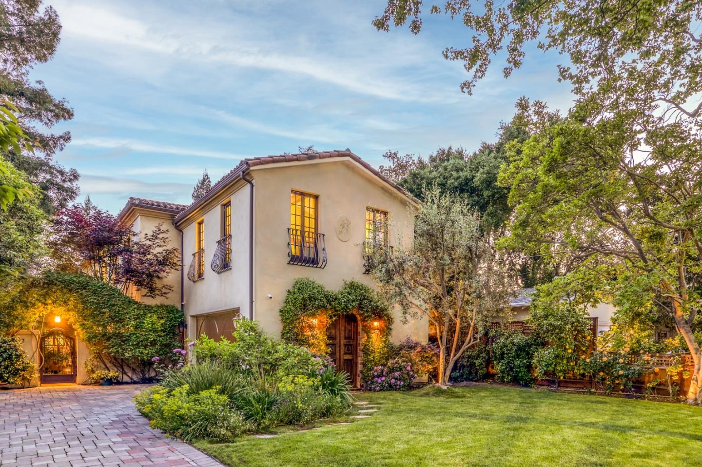 1932 Emerson Street, Palo Alto, CA 94301 Compass