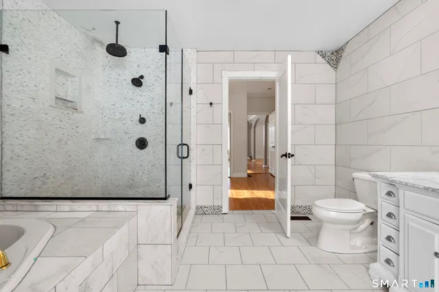 $3,000 | 242 Prospect Street, Ansonia, CT 06401