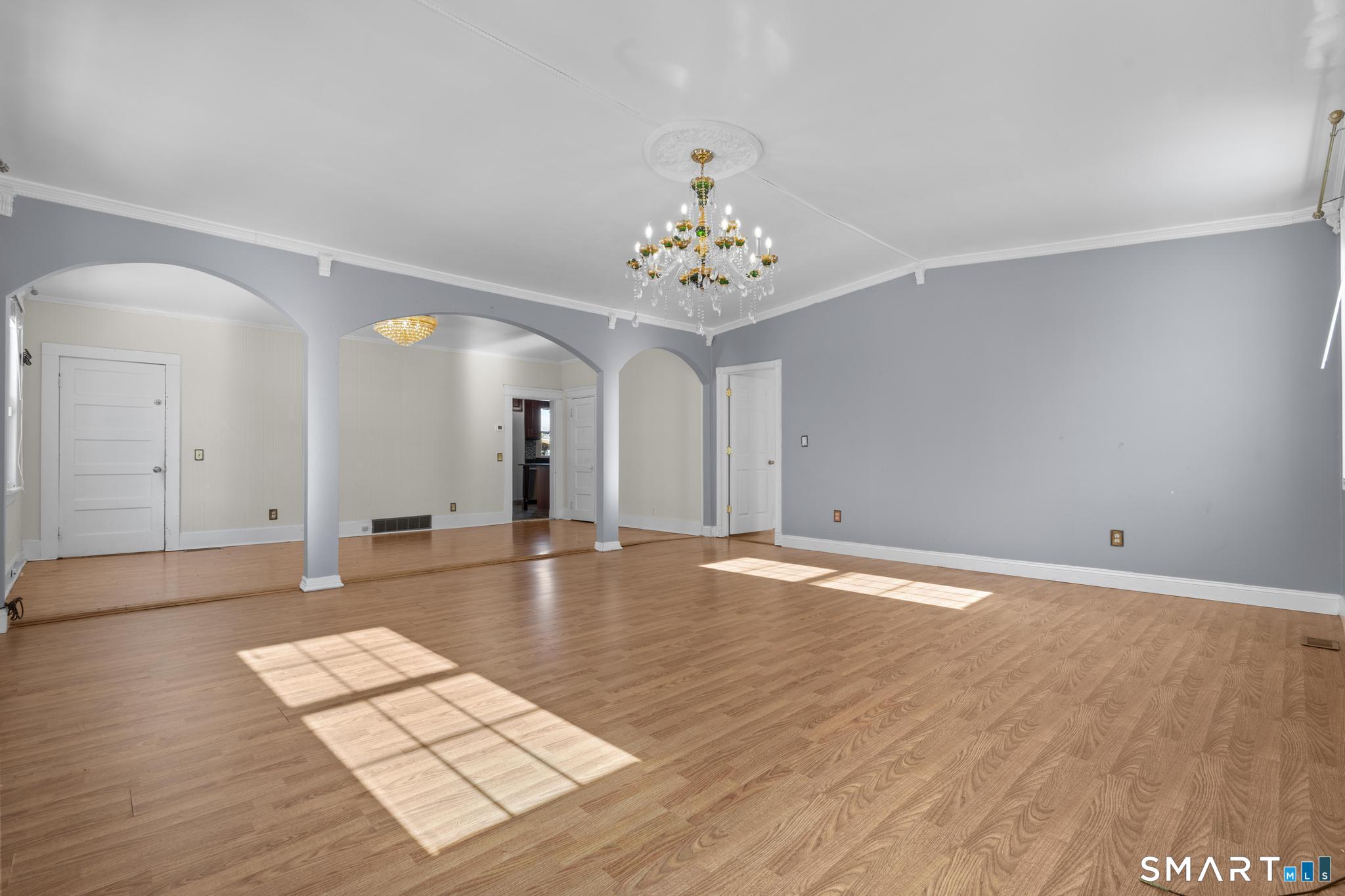 242 Prospect Street Ansonia, CT 06401 - Photo 2 of 40