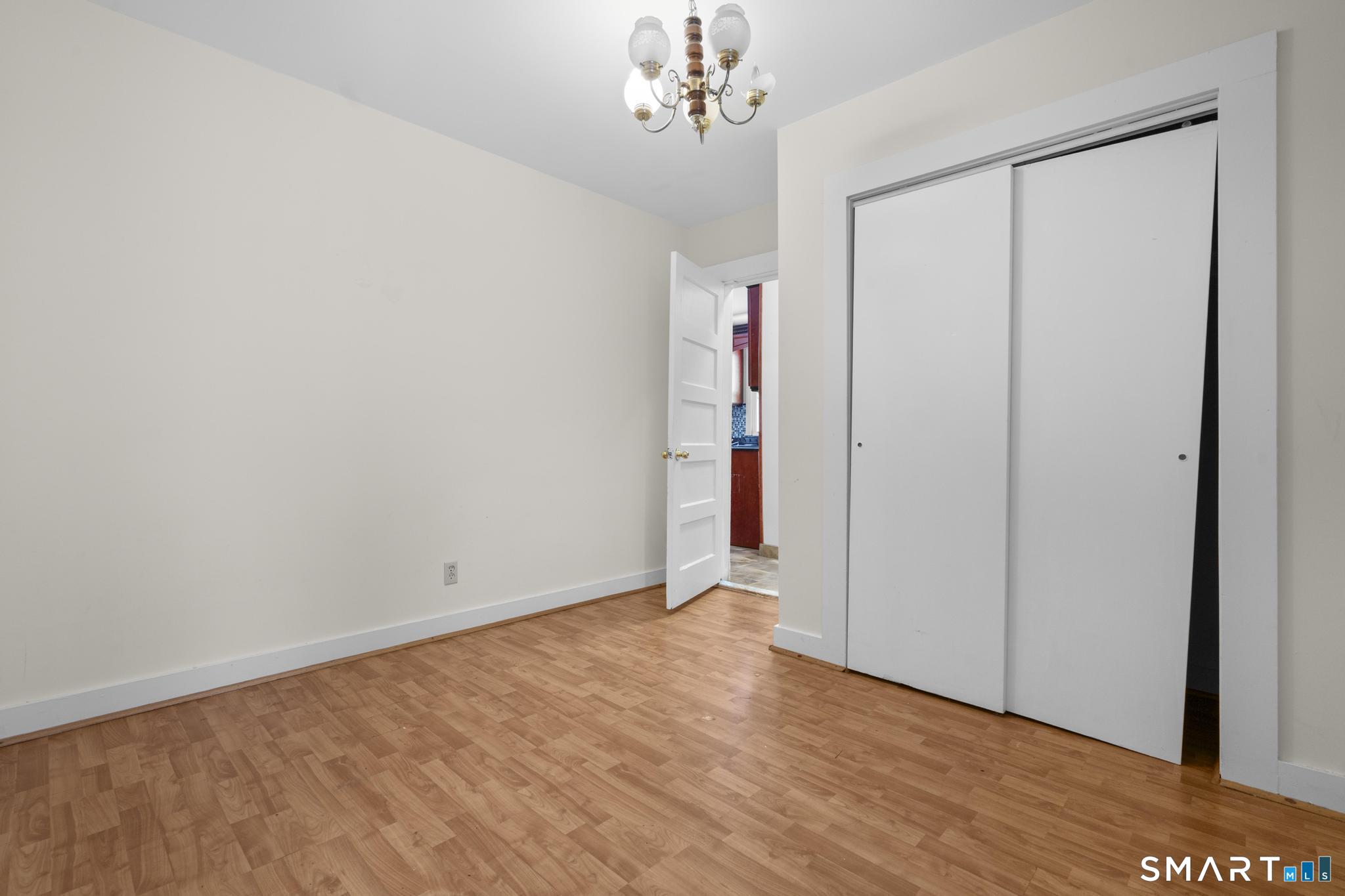 242 Prospect Street Ansonia, CT 06401 - Photo 21 of 40