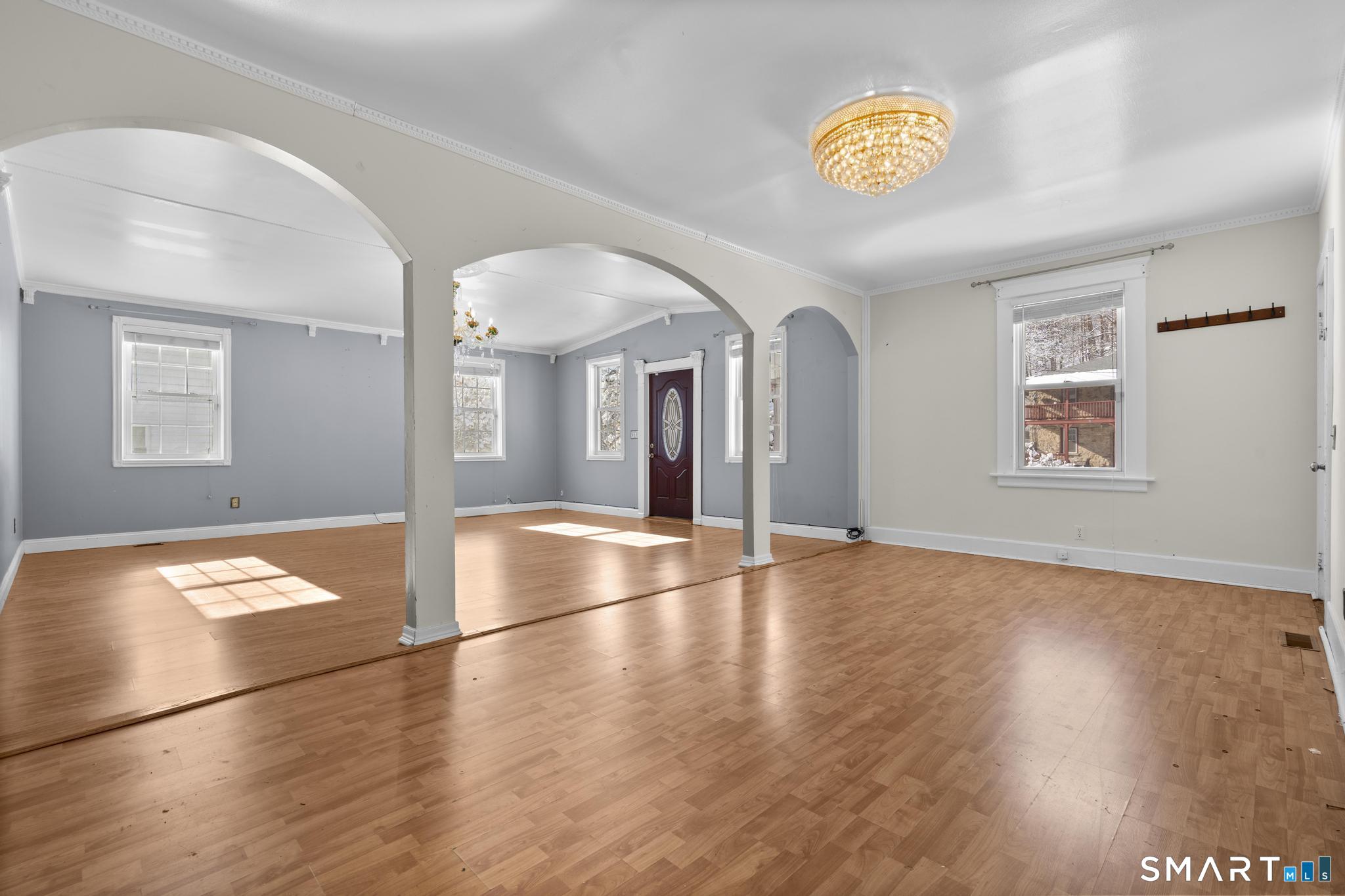 242 Prospect Street Ansonia, CT 06401 - Photo 3 of 40