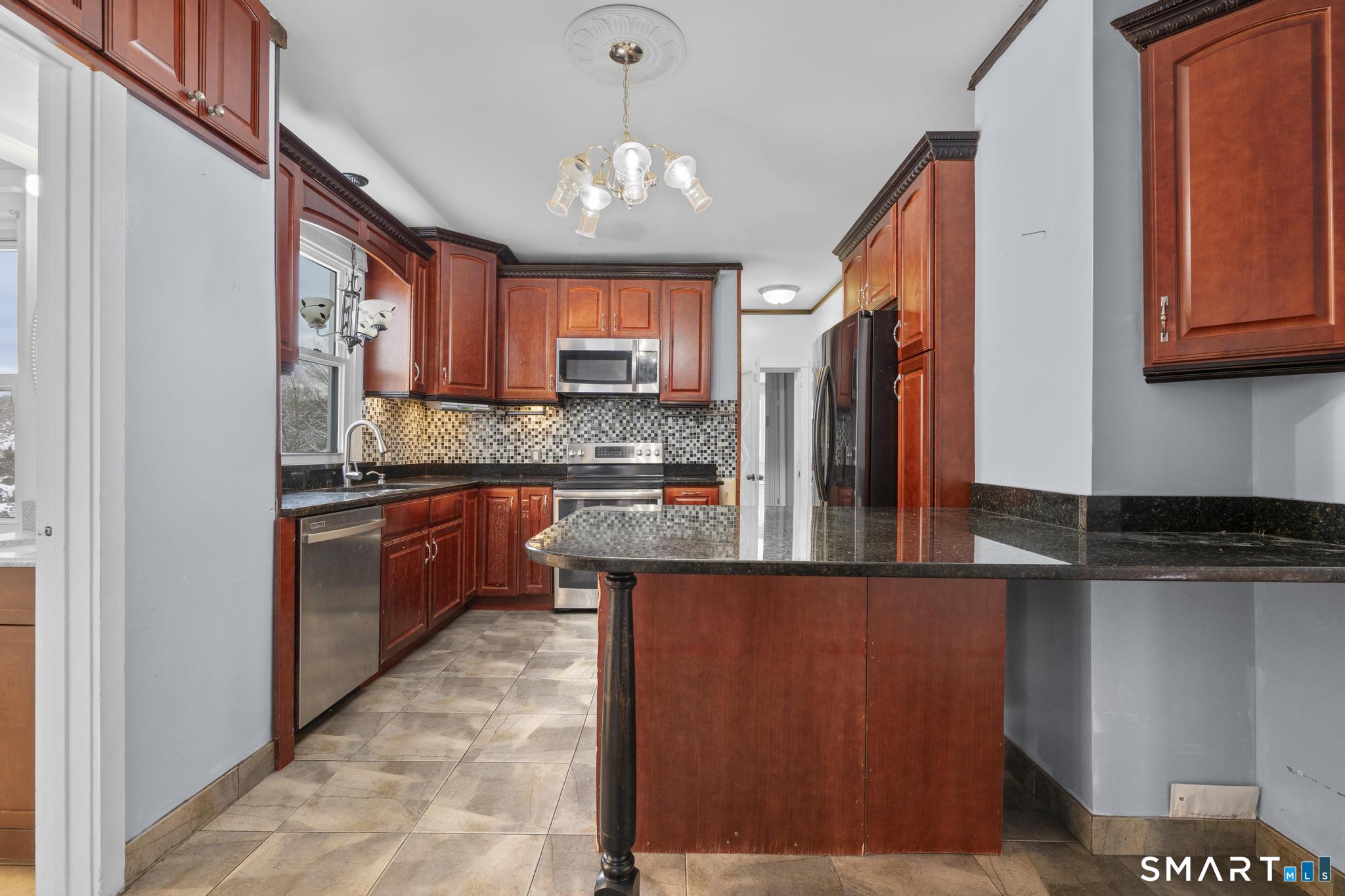 242 Prospect Street Ansonia, CT 06401 - Photo 33 of 40