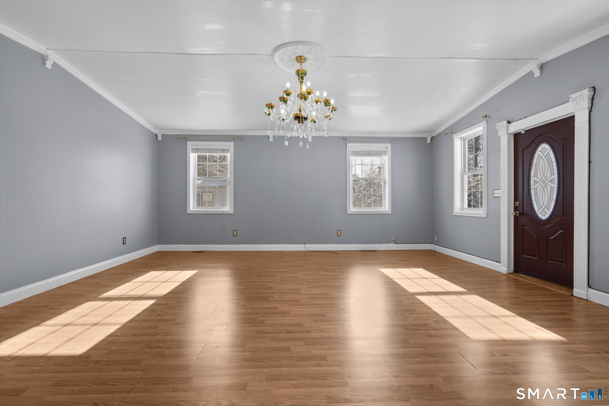 242 Prospect Street Ansonia, CT 06401 - Photo 7 of 40