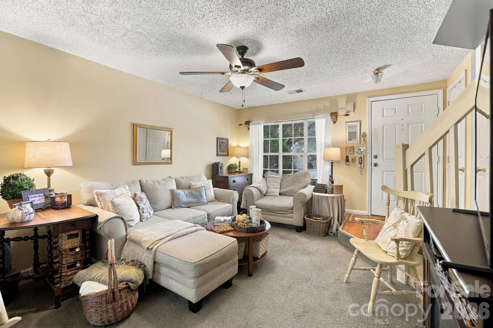 8256 Golf Ridge Drive Charlotte, NC 28277 - Photo 4 of 14 Gallery Image 4