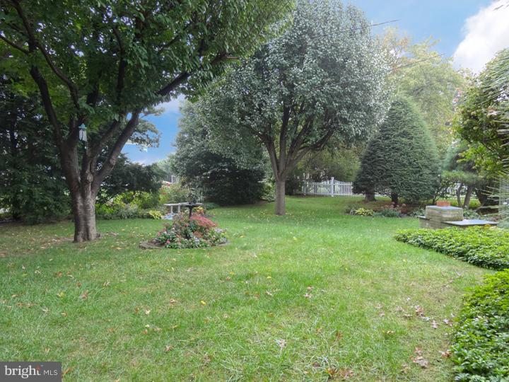 9979 Dungan Road Philadelphia, PA 19115 - Photo 24 of 24 Gallery Image 24