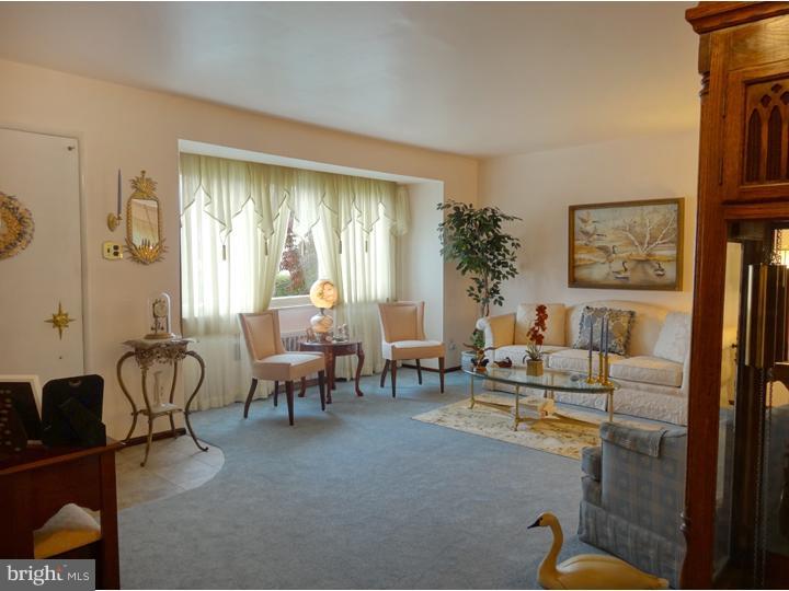 9979 Dungan Road Philadelphia, PA 19115 - Photo 5 of 24 Gallery Image 5