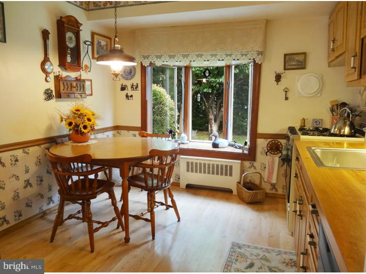 9979 Dungan Road Philadelphia, PA 19115 - Photo 7 of 24 Gallery Image 7