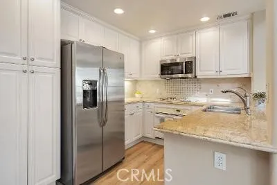 $6,400 | 17 Auvergne, Newport Coast, CA 92657