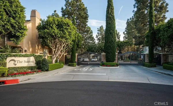 $6,400 | 17 Auvergne, Newport Coast, CA 92657