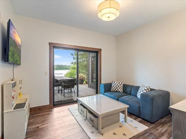 $1,999,000 | 18128 Badger Road, Grand Rapids, MN 55744