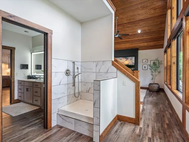 $1,999,000 | 18128 Badger Road, Grand Rapids, MN 55744