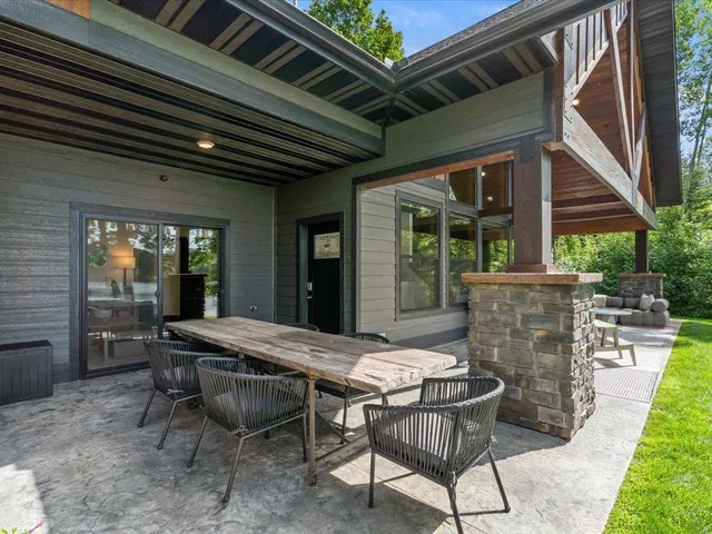 $1,999,000 | 18128 Badger Road, Grand Rapids, MN 55744