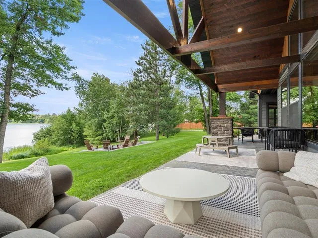 $1,999,000 | 18128 Badger Road, Grand Rapids, MN 55744