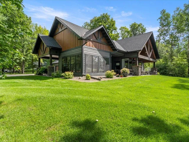 $1,999,000 | 18128 Badger Road, Grand Rapids, MN 55744