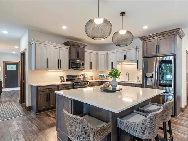 $1,999,000 | 18128 Badger Road, Grand Rapids, MN 55744