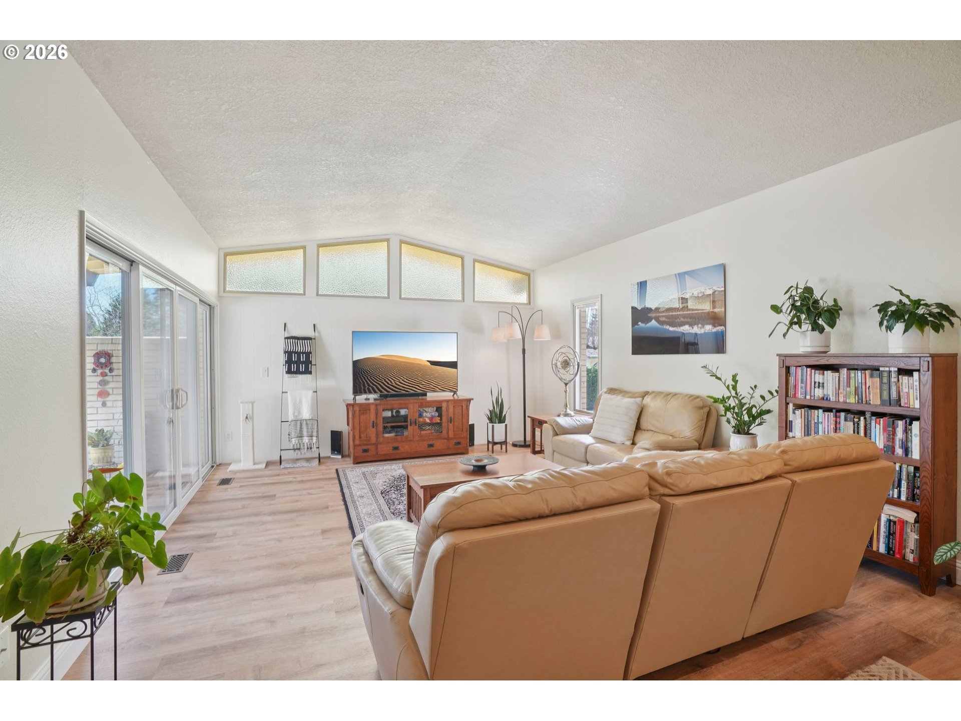 13857 Southeast Rust Way Damascus, OR 97089 - Photo 7 of 46