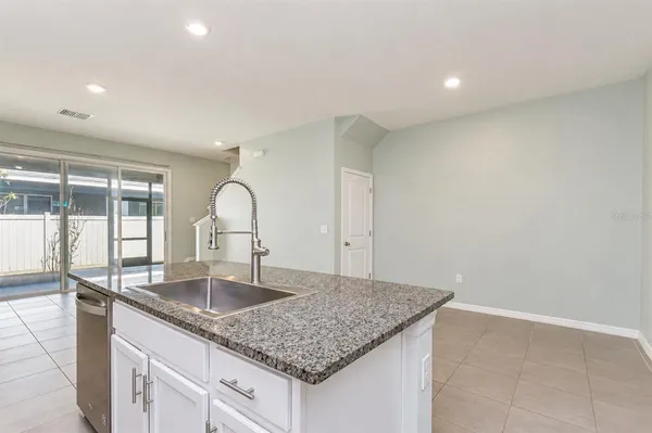 $2,150 | 2928 Beluga Bay Drive, Odessa, FL 33556