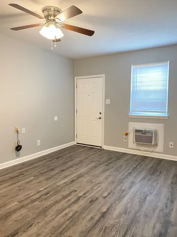 $775 | 812 Bradley Street, Unit C, Clarksville, TN 37040