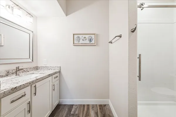 $1,516,480 | 430 Amanda Circle, Tiki Island, TX 77554