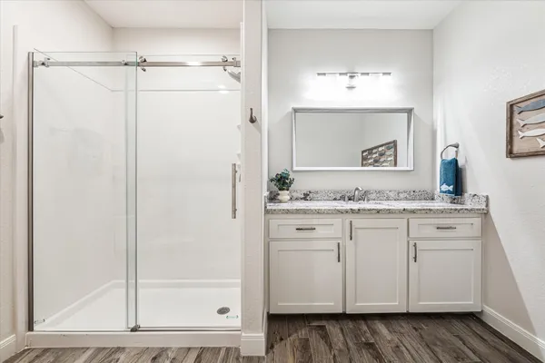 $1,516,480 | 430 Amanda Circle, Tiki Island, TX 77554