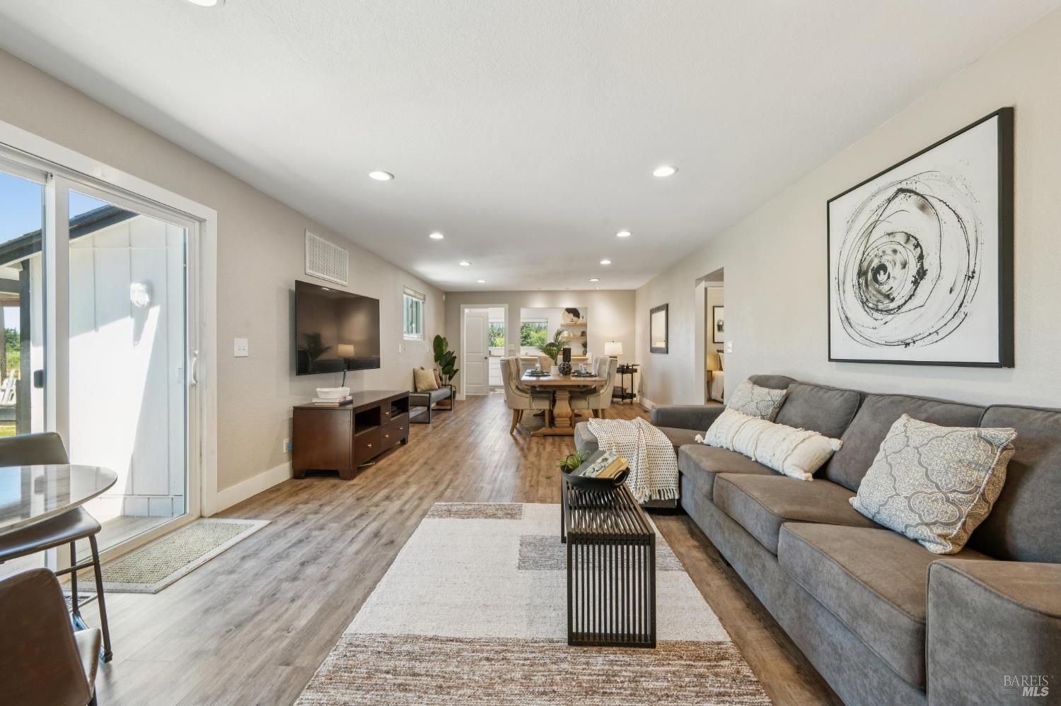 5370 Daywalt Lane Sebastopol, CA 95472 - Photo 10 of 69
