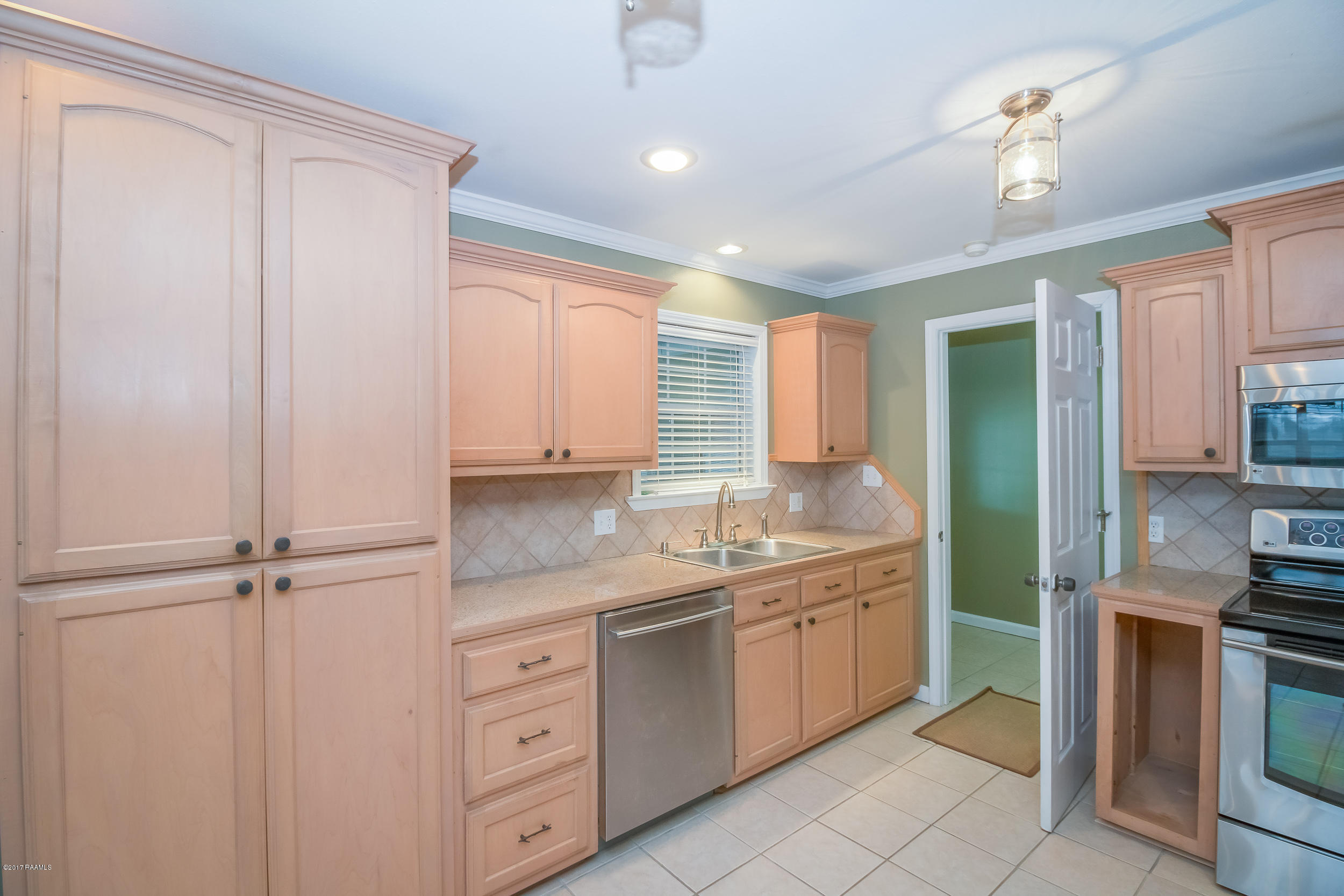 1212 Breaux Road Lafayette, LA 70506 - Photo 19 of 50 Interior-7