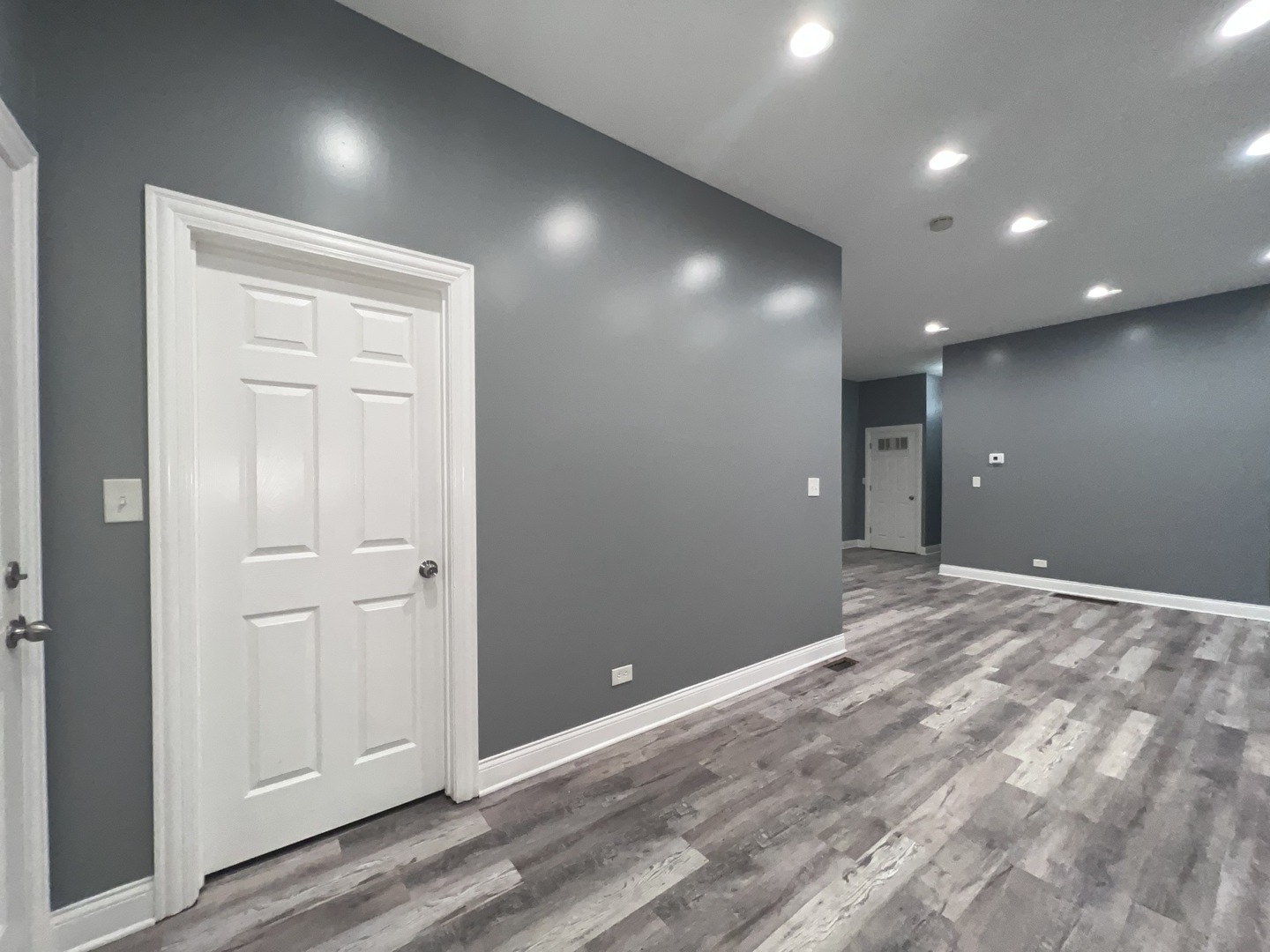 7057 South Normal Boulevard, Unit 1N Chicago, IL 60621 - Photo 26 of 37