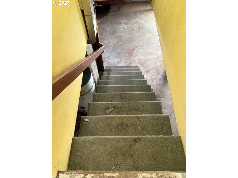 398 Atlantic Street Astoria, OR 97103 - Photo 25 of 36