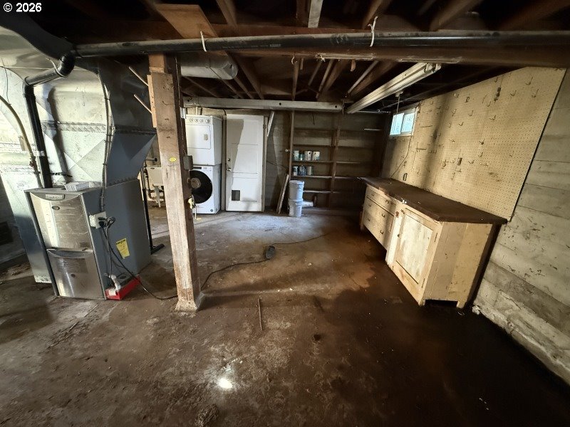 398 Atlantic Street Astoria, OR 97103 - Photo 28 of 36