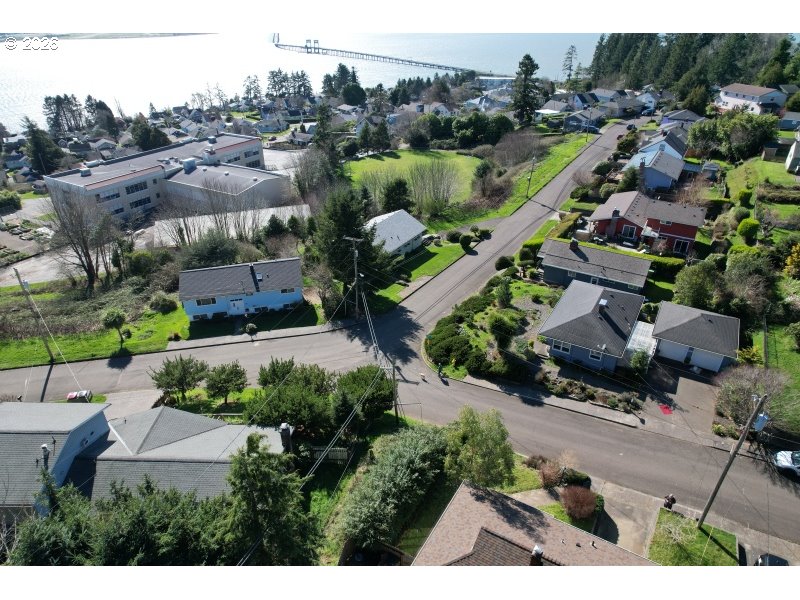 398 Atlantic Street Astoria, OR 97103 - Photo 30 of 36