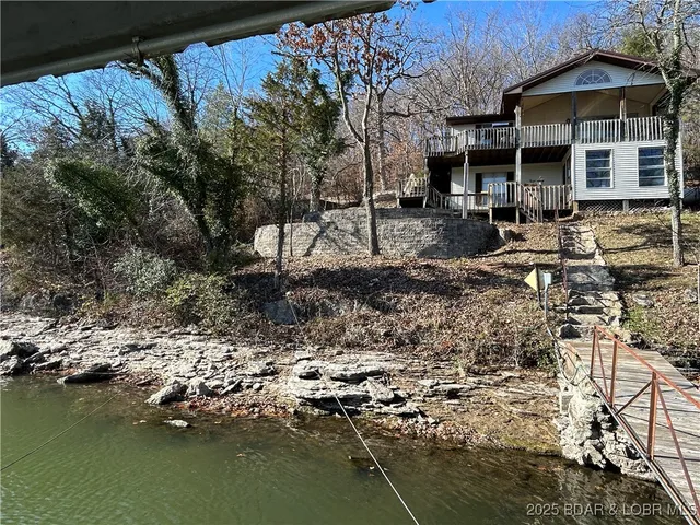 $375,000 | 1015 Oak Knoll Road, Linn Creek, MO 65052