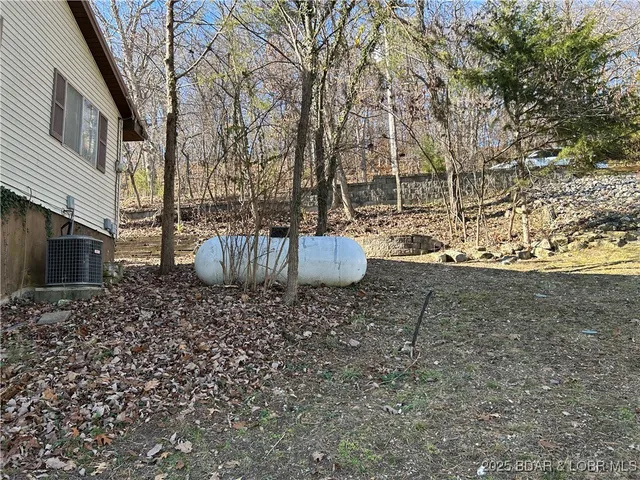 $375,000 | 1015 Oak Knoll Road, Linn Creek, MO 65052