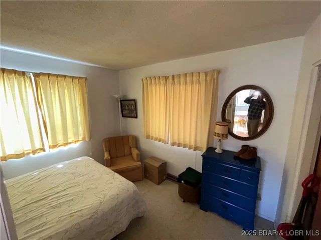 $375,000 | 1015 Oak Knoll Road, Linn Creek, MO 65052