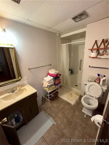 $375,000 | 1015 Oak Knoll Road, Linn Creek, MO 65052