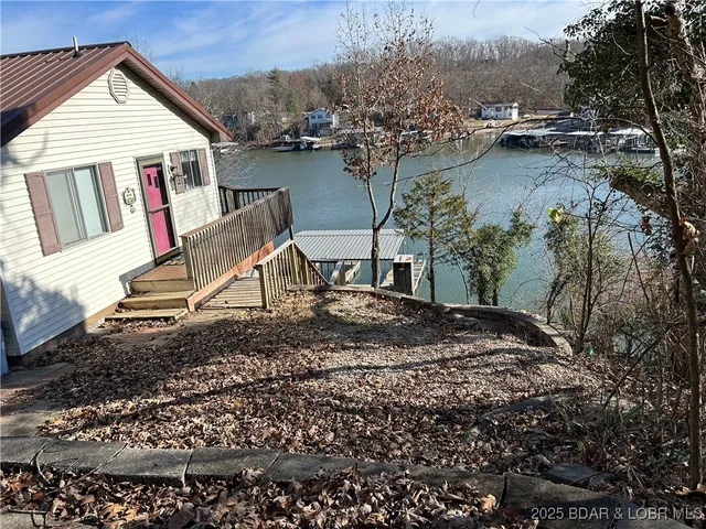 $375,000 | 1015 Oak Knoll Road, Linn Creek, MO 65052