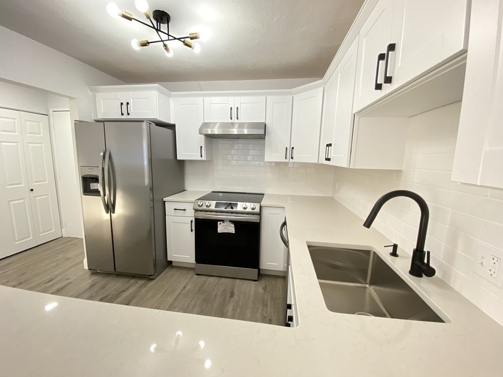 26 Willis Street, Unit 24 Framingham, MA 01702 - Photo 2 of 10