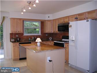 246 Sandringham Road Cherry Hill, NJ 08003 - Photo 3 of 8 Gallery Image 3