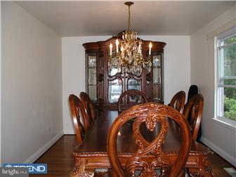 246 Sandringham Road Cherry Hill, NJ 08003 - Photo 5 of 8 Gallery Image 5