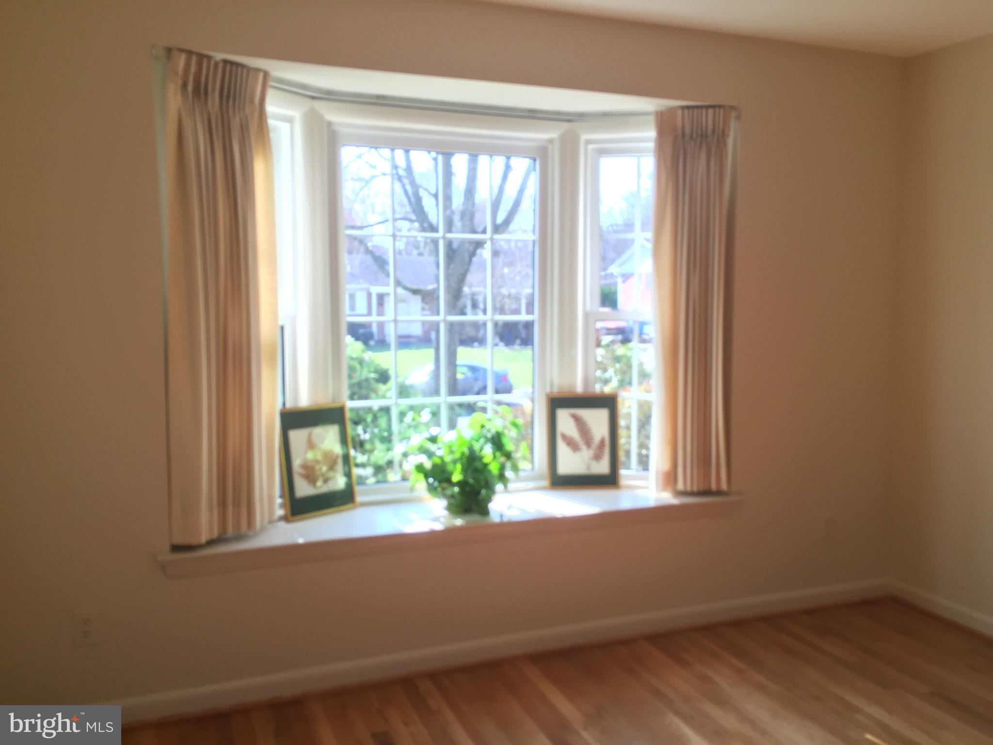 2609 Woodedge Road Silver Spring, MD 20906 - Photo 7 of 30 UPDATED BAY WINDOW, MATCHES W KITCHEN BAY