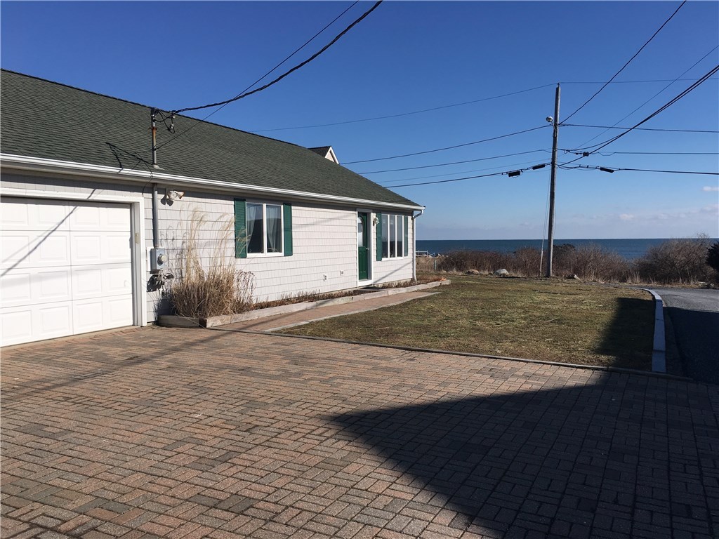 41 Pocono Road Narragansett, RI 02882 - Photo 1 of 36 4 beds, 2 baths, marvelous ocean views! Garage, AC, and ample parking