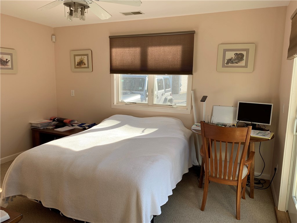 41 Pocono Road Narragansett, RI 02882 - Photo 25 of 36 Gallery Image 25