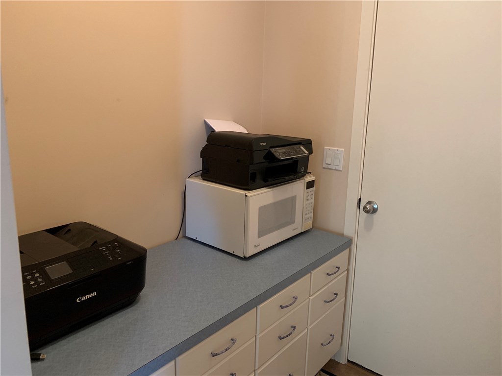 41 Pocono Road Narragansett, RI 02882 - Photo 26 of 36 Gallery Image 26