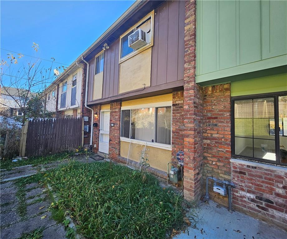 1360 Laketon Road Pittsburgh, PA 15221 - Photo 1 of 34 Gallery Image 1