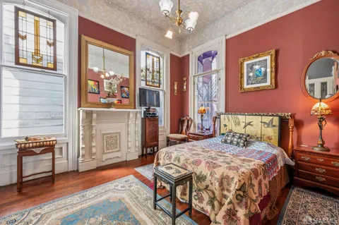 $1,850,000 | 300 Castro Street, San Francisco, CA 94114