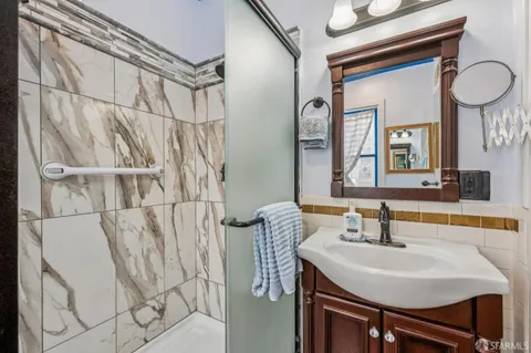 $1,850,000 | 300 Castro Street, San Francisco, CA 94114