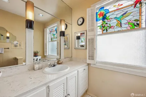 $1,850,000 | 300 Castro Street, San Francisco, CA 94114