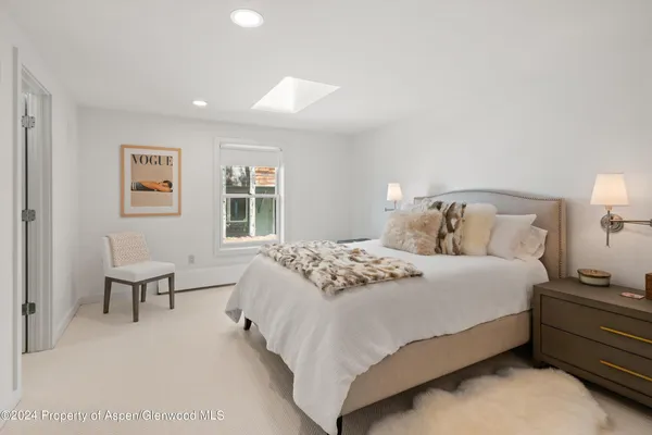 $15,000 | 950 East Durant Avenue, Unit 6, Aspen, CO 81611