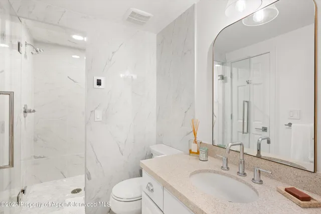 $12,000 | 950 East Durant Avenue, Unit 6, Aspen, CO 81611