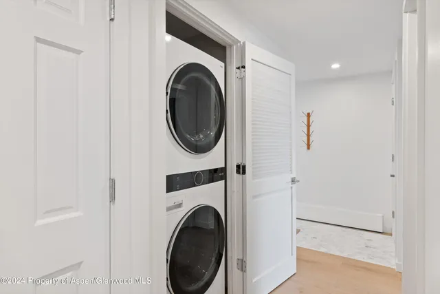 $12,000 | 950 East Durant Avenue, Unit 6, Aspen, CO 81611