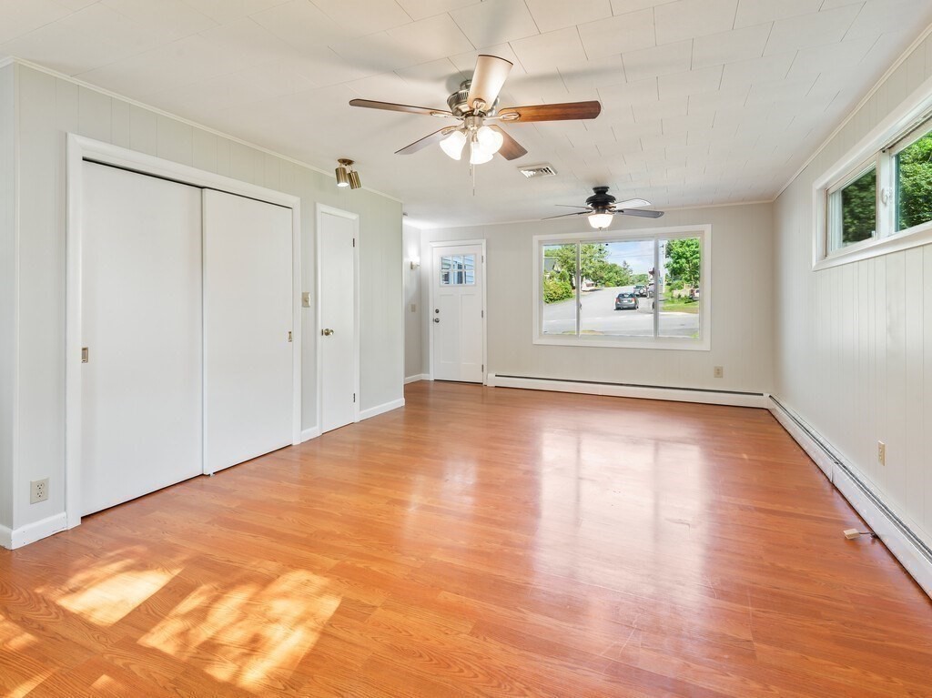 76 Robillard Street Gardner, MA 01440 - Photo 25 of 38